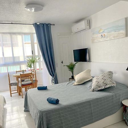Studio Flat 150M Away From Beach Torrevieja Buitenkant foto