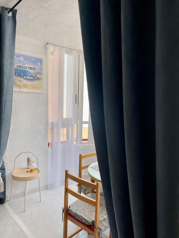 Studio Flat 150M Away From Beach Torrevieja Buitenkant foto